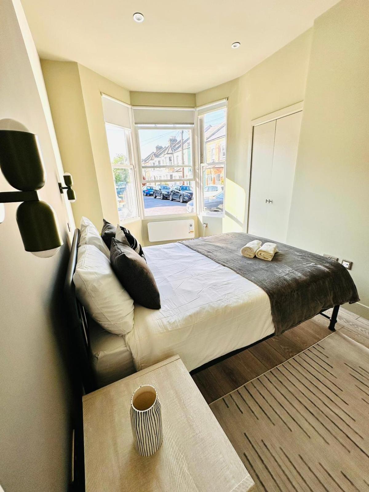 London Boutique Ensuite Room Like Hotel Exterior photo