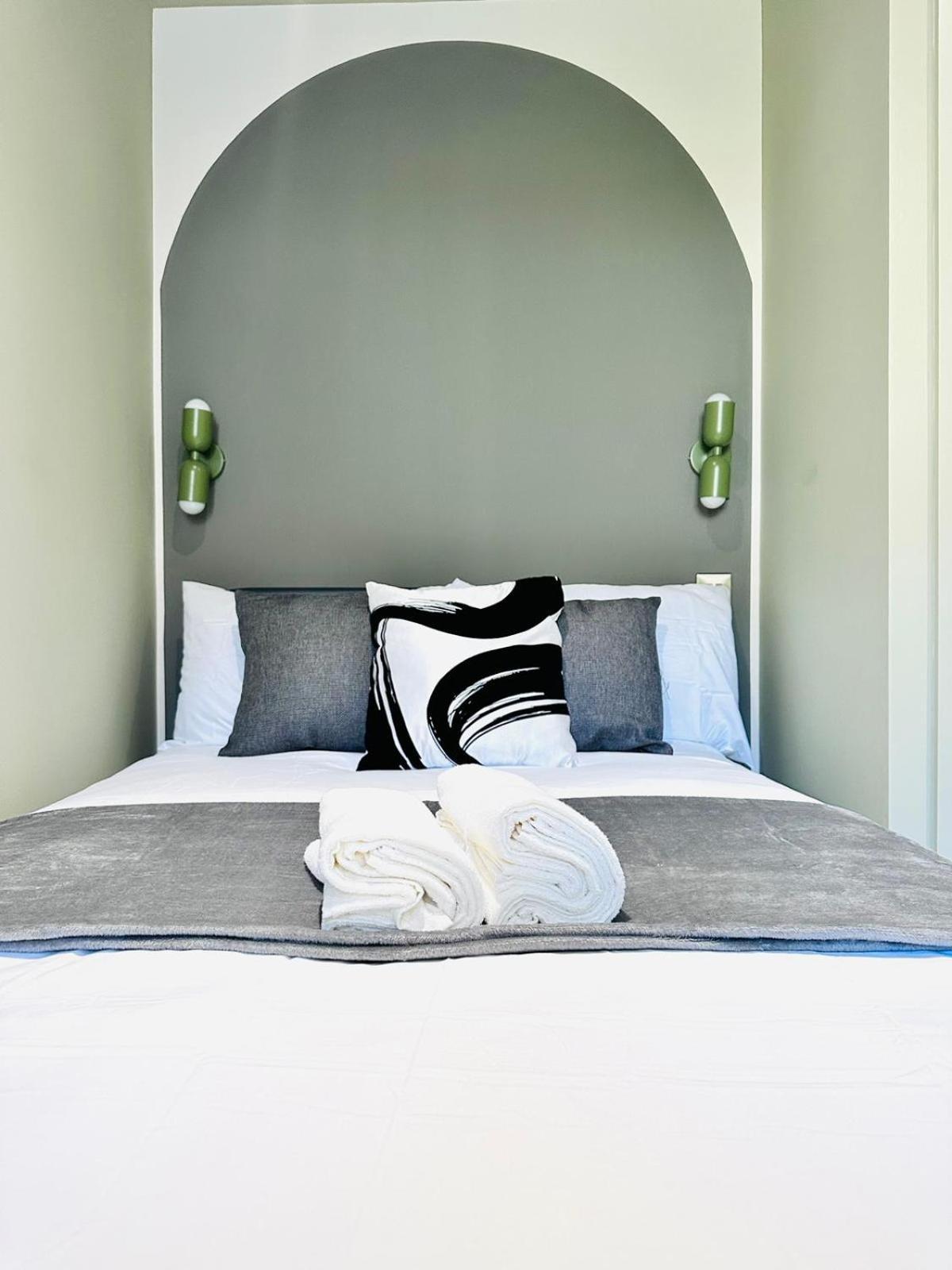 London Boutique Ensuite Room Like Hotel Exterior photo
