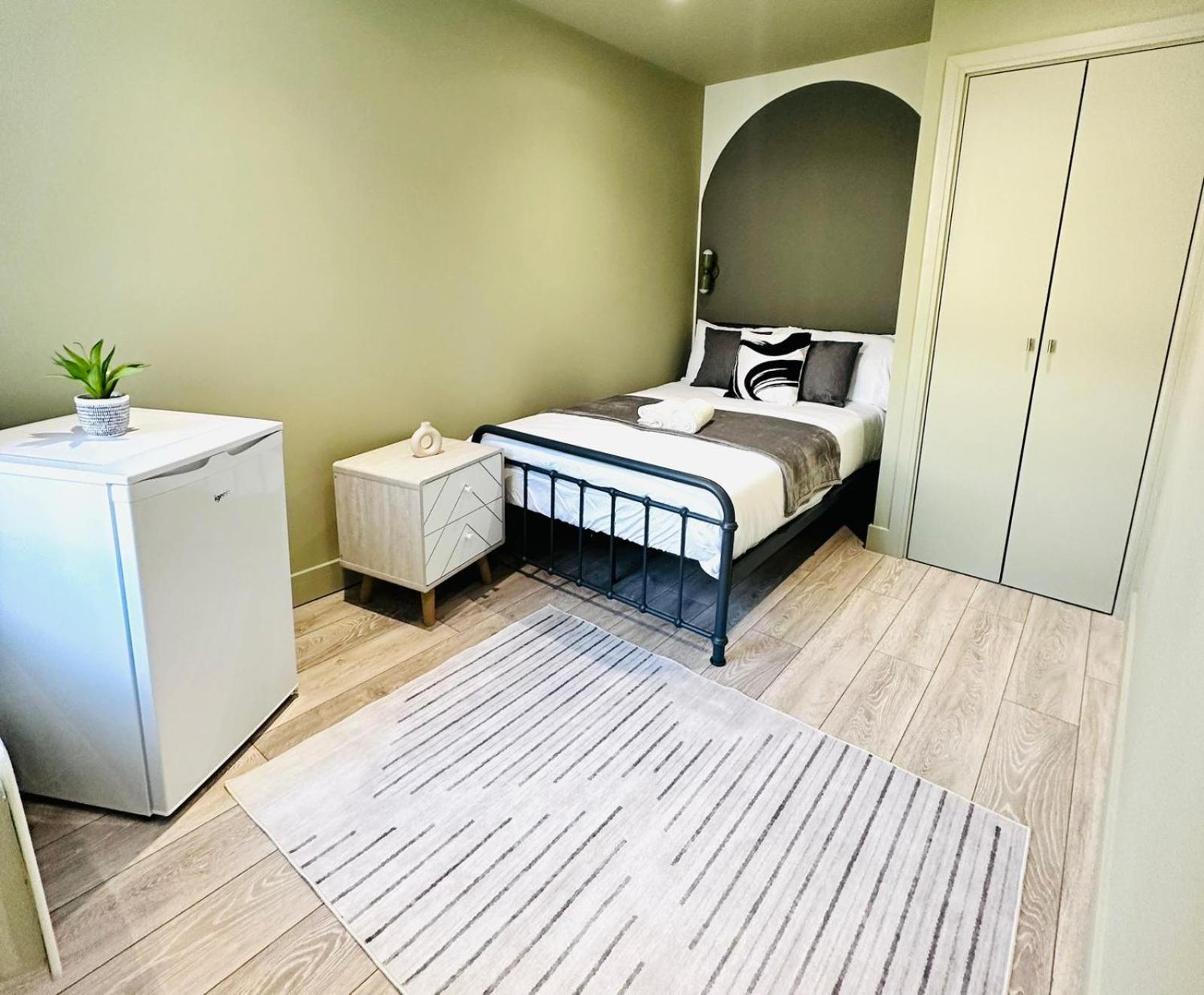 London Boutique Ensuite Room Like Hotel Exterior photo